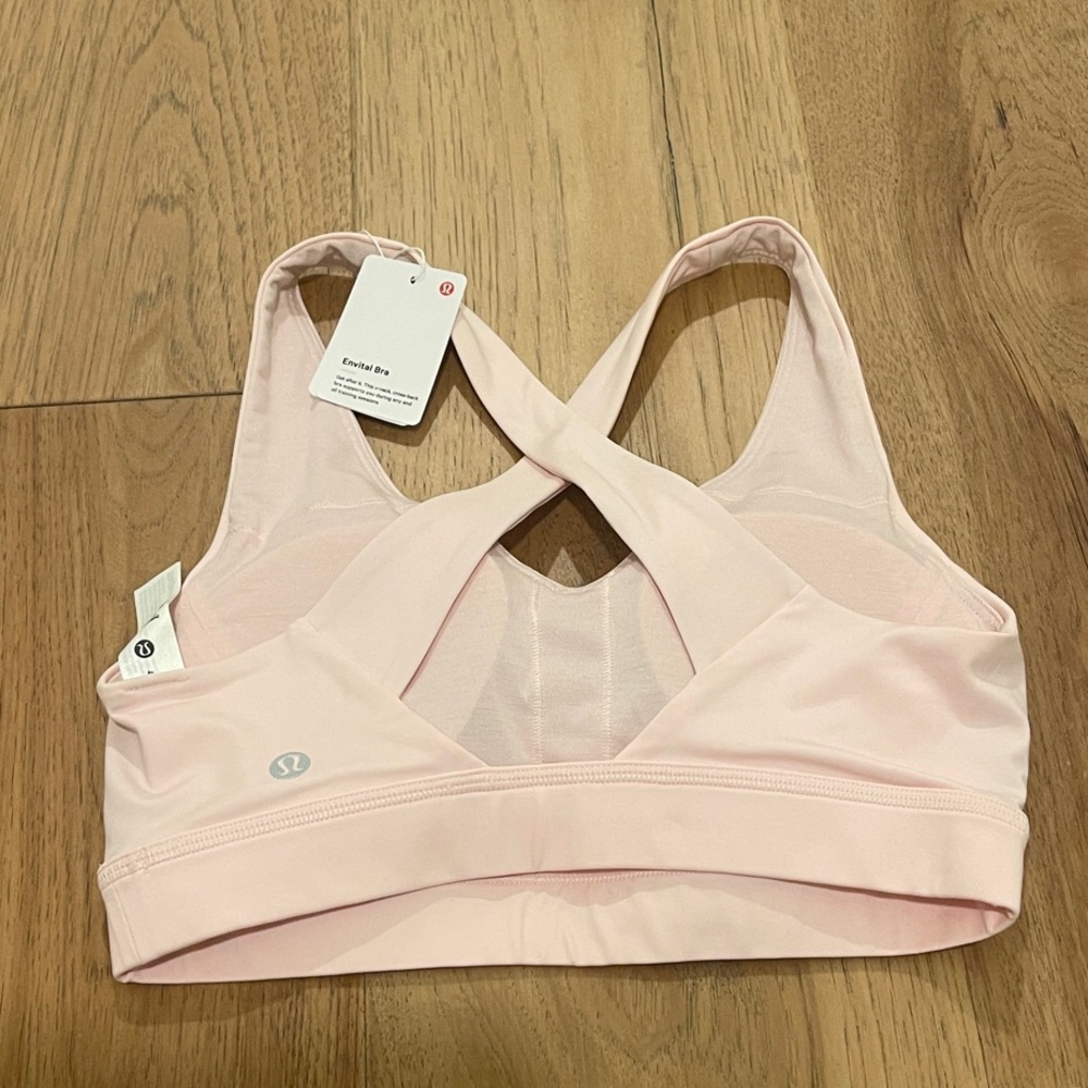 Lululemon Women's Light Pink Envital Bra - Picture 2 of 3